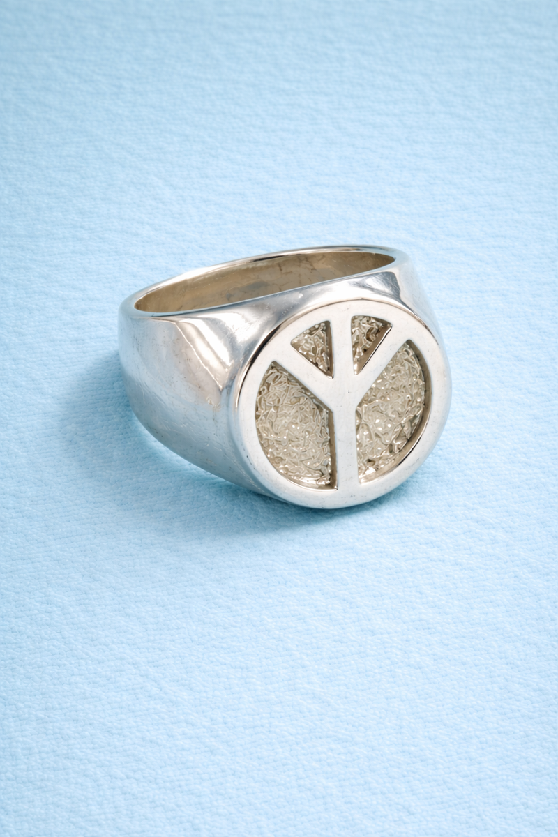 Harmony Signet Ring