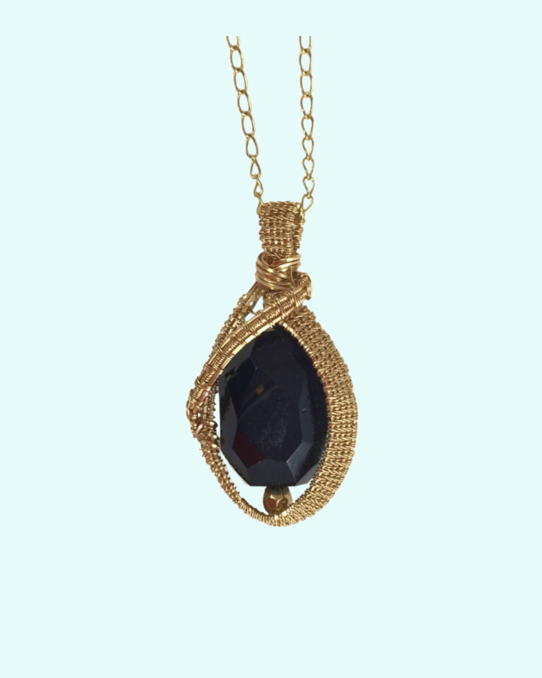 Midnight Sovereign Pendant