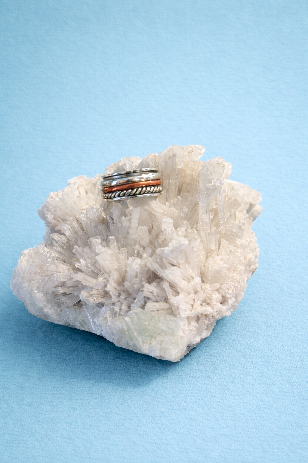 Earth Current Spinner Ring
